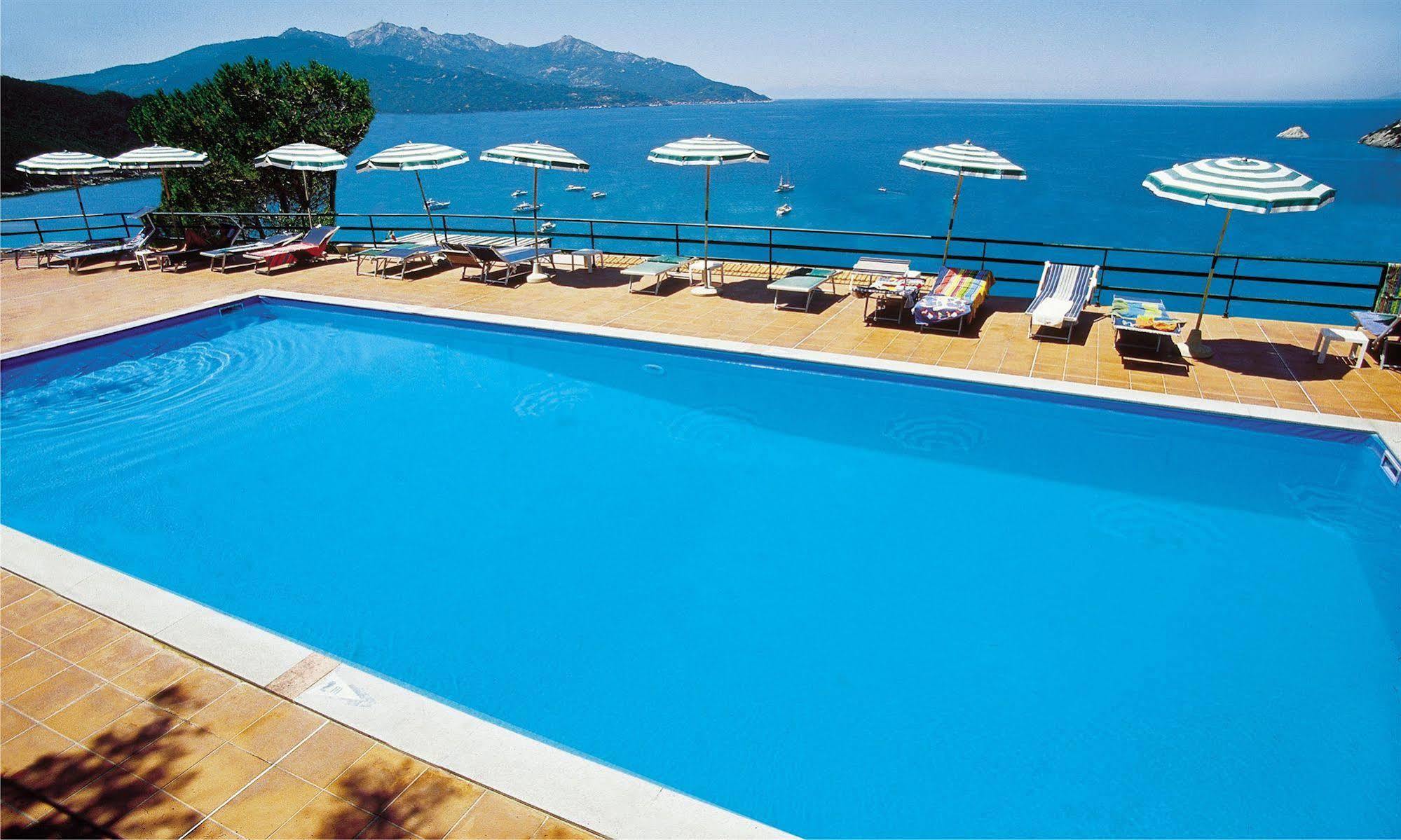 Hotel Paradiso Portoferraio Exteriér fotografie